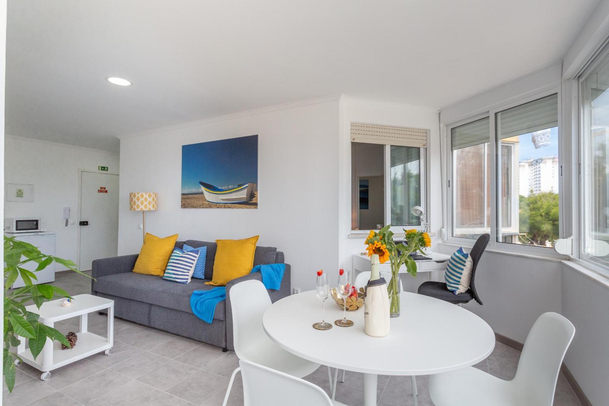 Beguest Beachfront Apartment Caparica Lisbon Costa da Caparica Esterno foto